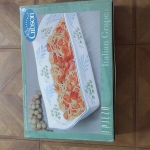 Everyday Gibson vintage rectangular bakeware Italian grapes